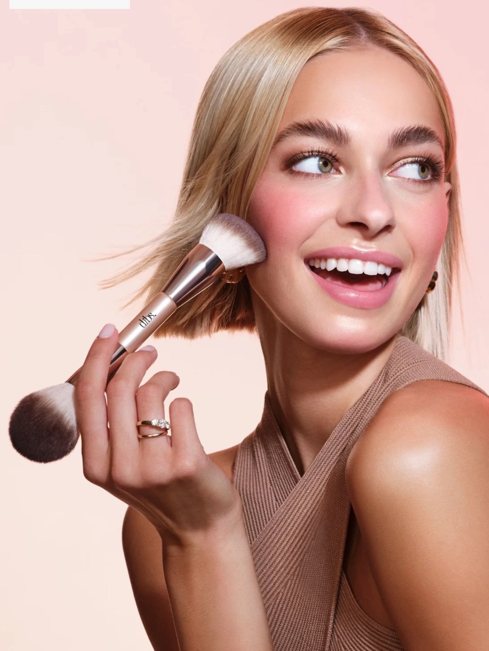 NEW! DIBS Dual-Ended Makeup Brush Face Powder and Cream Brush